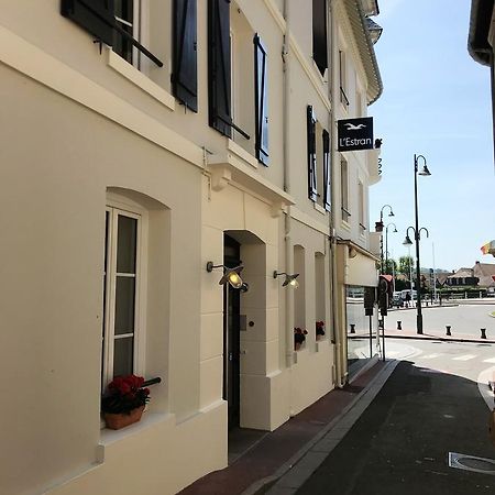 Hotel L'Estran Trouville-sur-Mer Buitenkant foto