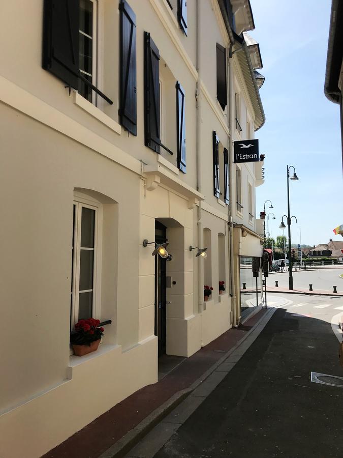Hotel L'Estran Trouville-sur-Mer Buitenkant foto